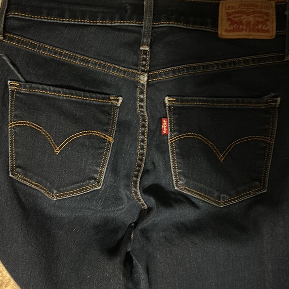 Levi’s 311 Shaping Skinny Jean - Picture 3 of 4